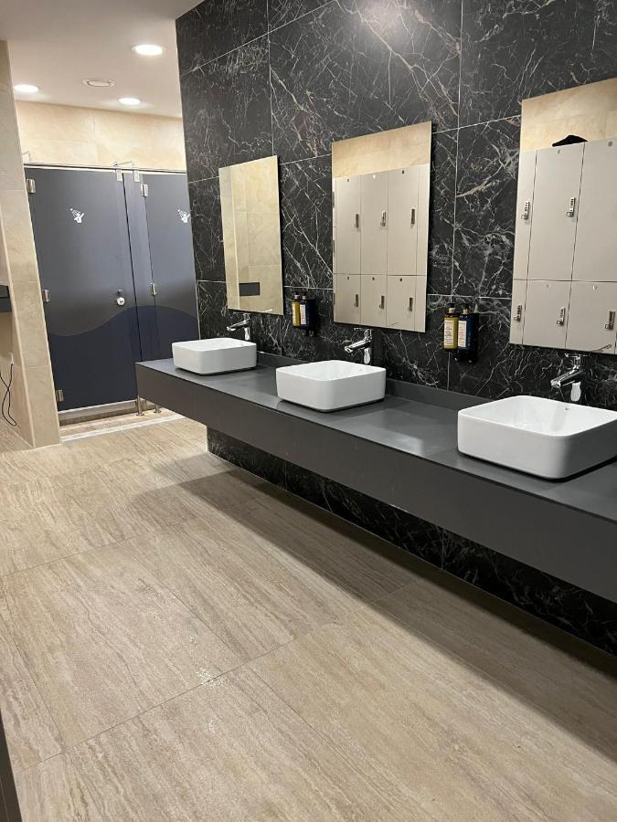 Brand New Studio Near The Beach, 지브롤터 외부 사진