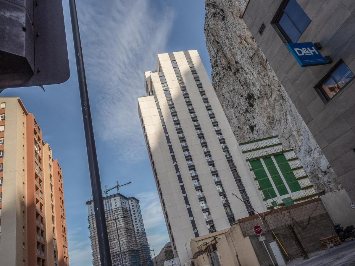 Brand New Studio Near The Beach, 지브롤터 외부 사진